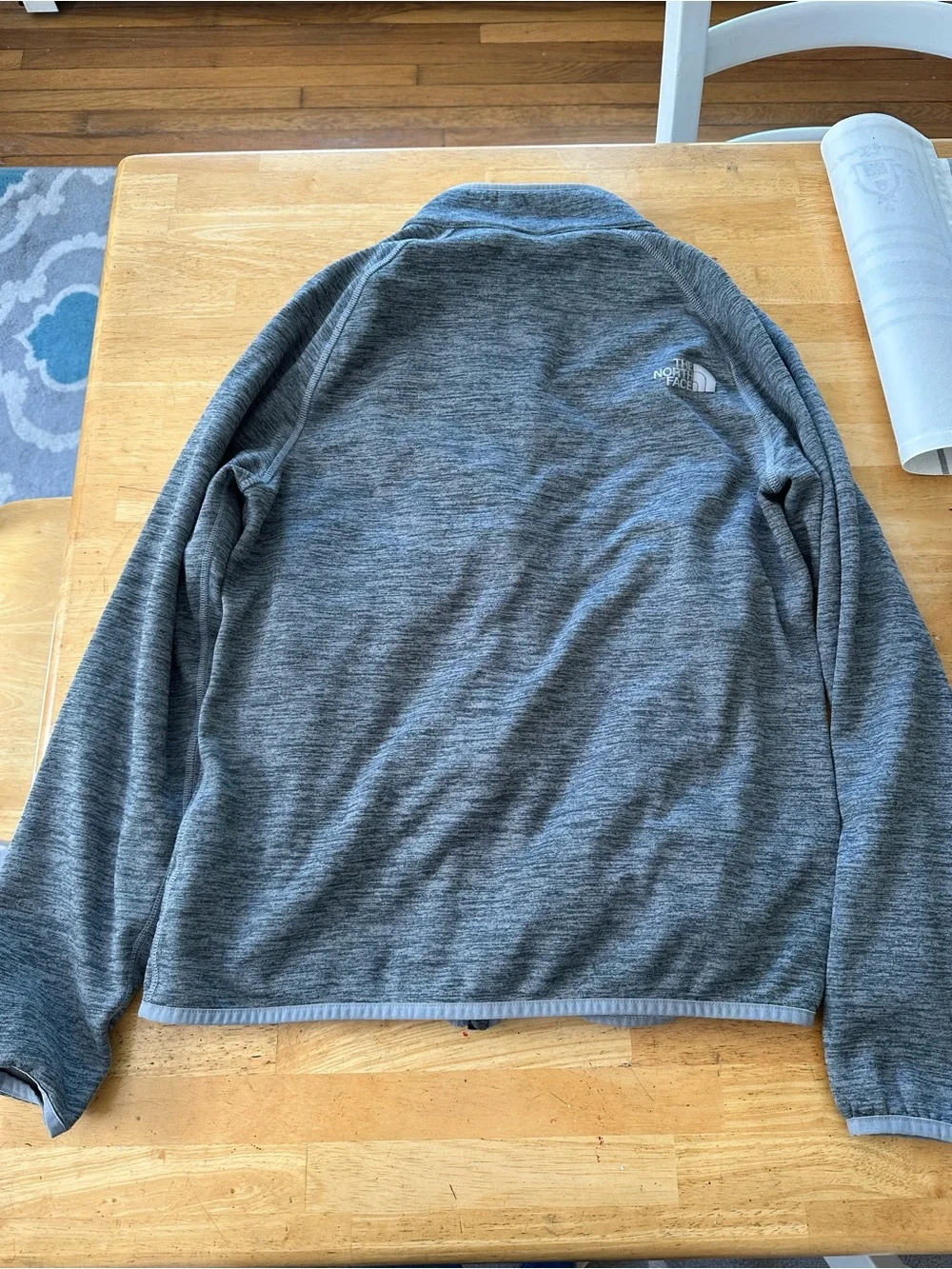 North face men’s jacket medium